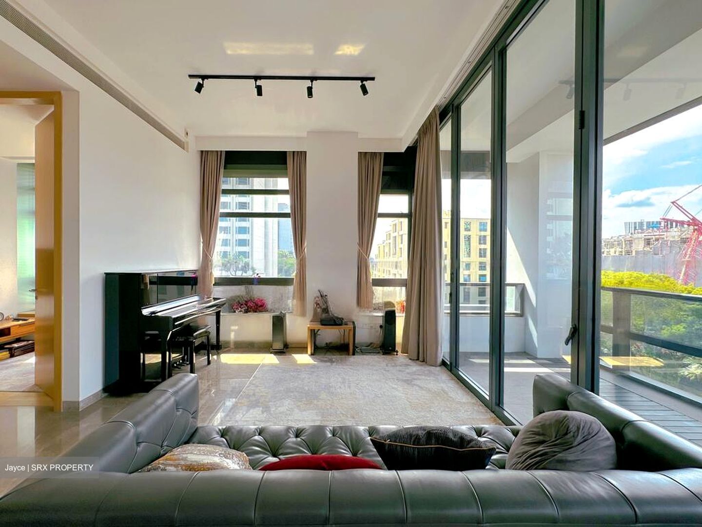 Nouvel 18 (D10), Condominium #529323901